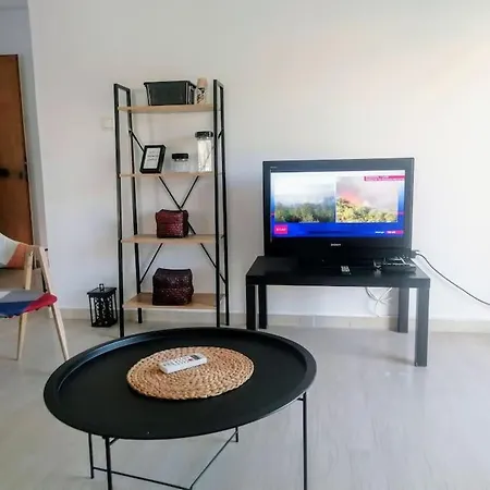 55sm Voula 4pax Apartment *