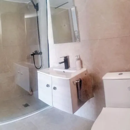 55sm Voula 4pax Apartment